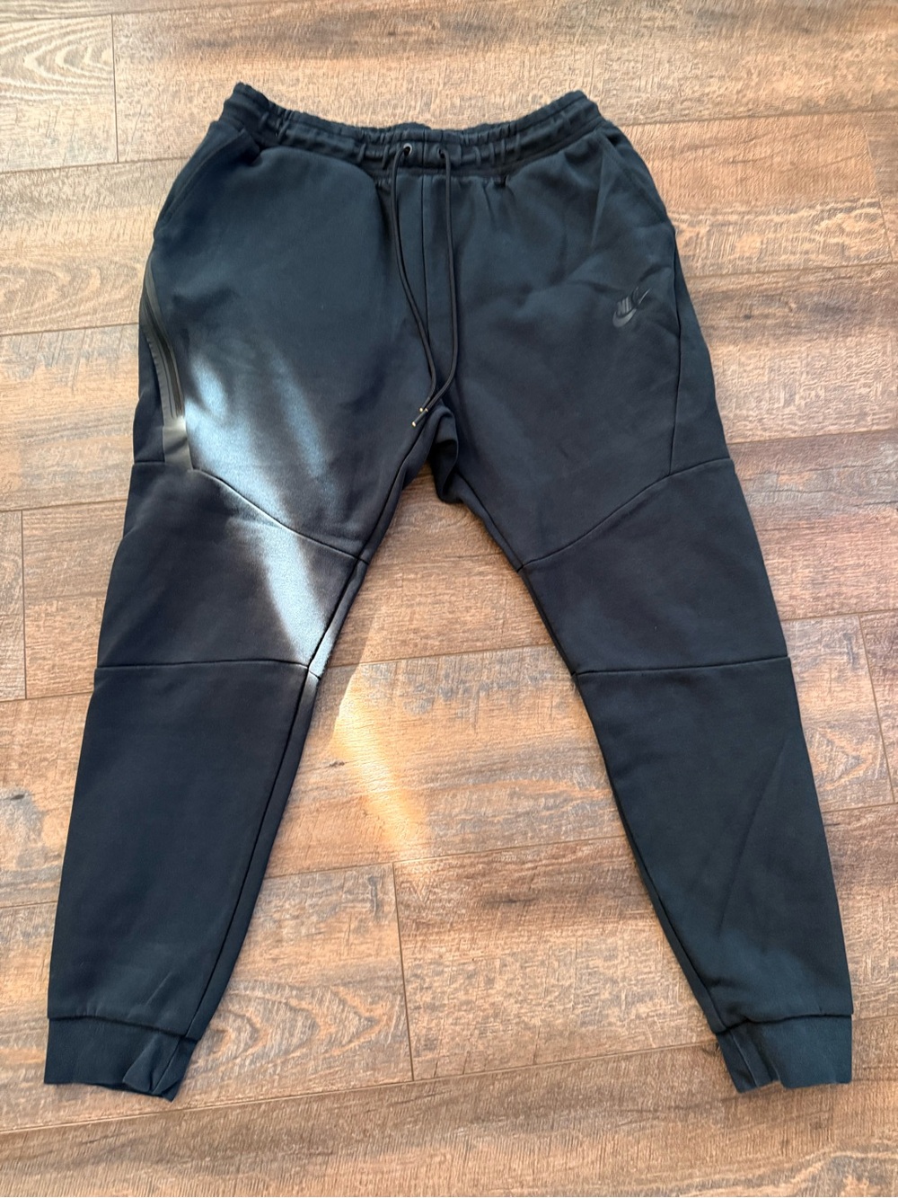Nike Men’s Black Tech Fleece Athletic Joggers